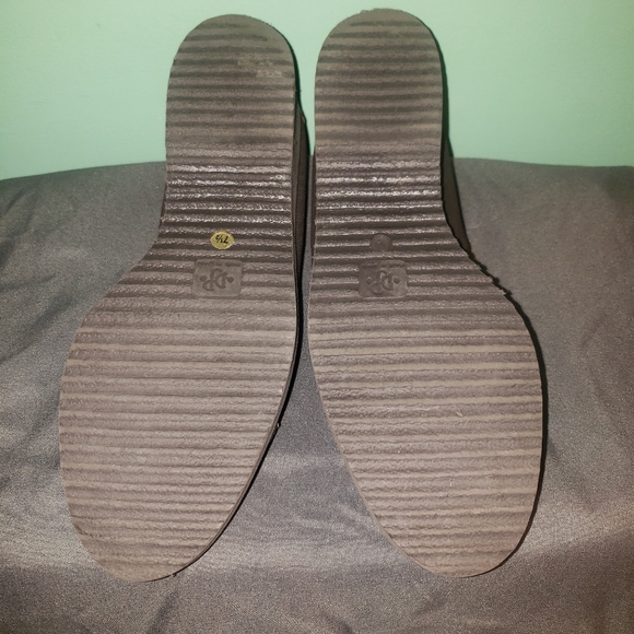 Donald j pliner womans shoe size 7.5 - Picture 8 of 12